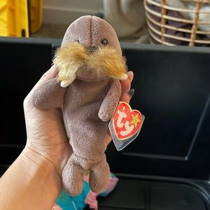 Perfect condition jolly 1996 walrus